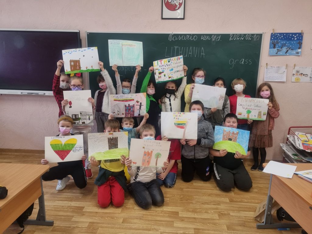 Integruotų veiklų diena 2 klasėje „Mes mylime Lietuvą“